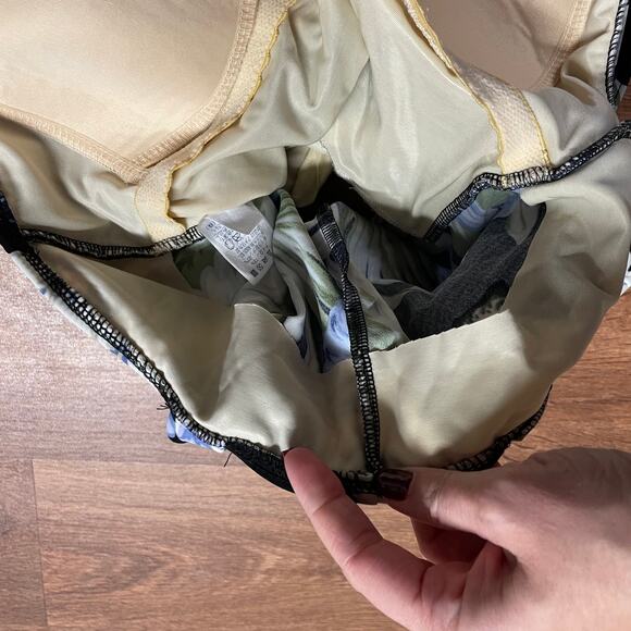 Lands End Womens Black Blue Green Floral Wrap Front One Piece Swim Suit Size 10 - Picture 6 of 8